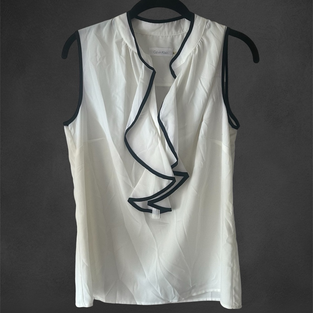 Calvin Klein women’s blouse sized Small white black trim fitted